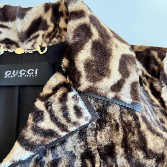 ‼️AUTHENTIC‼️ GUCCI Fur Coat - Picture 7 of 10
